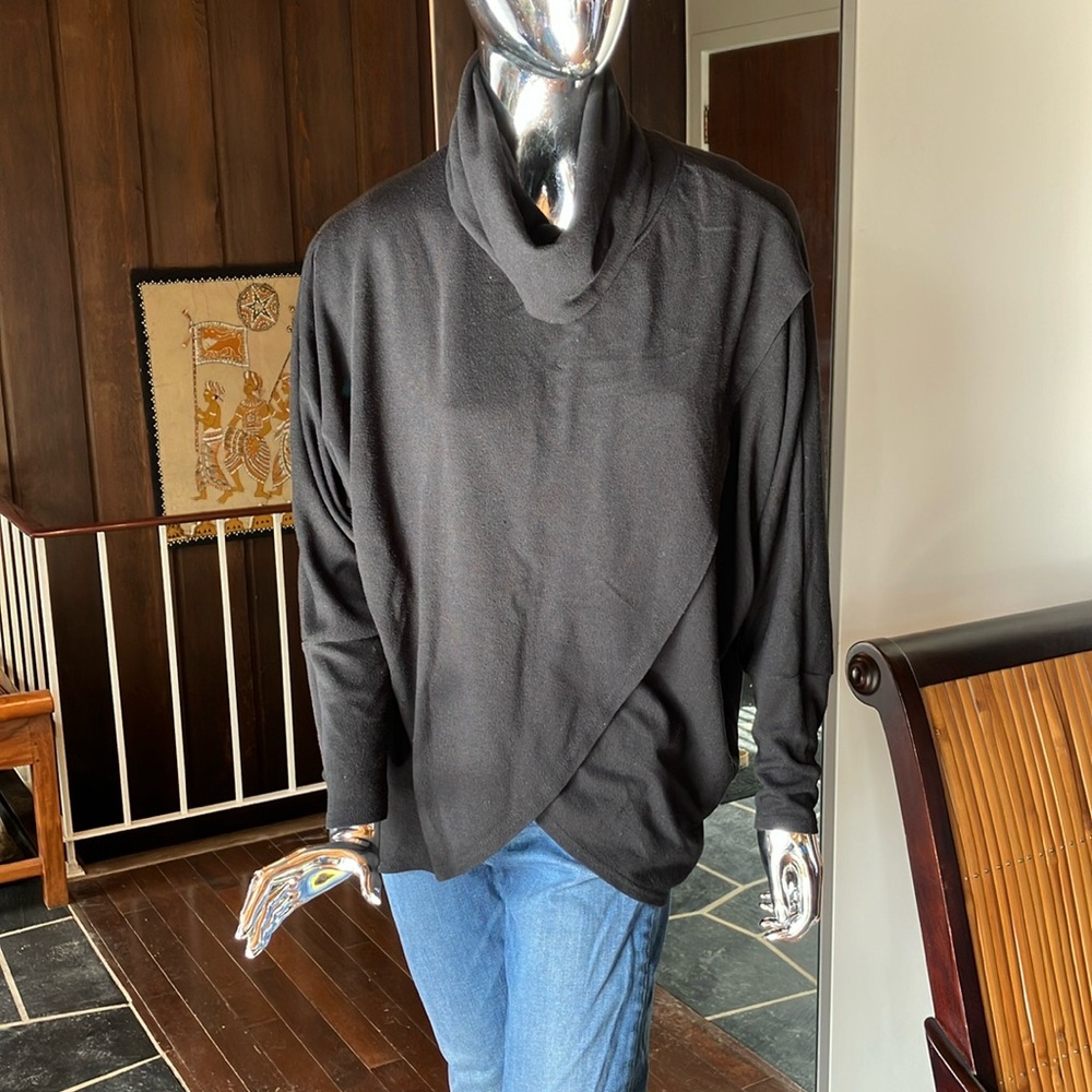 Sweater/poncho